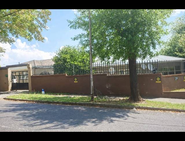 3 BEDROOM HOUSE FOR SALE IN ROSETTENVILLE